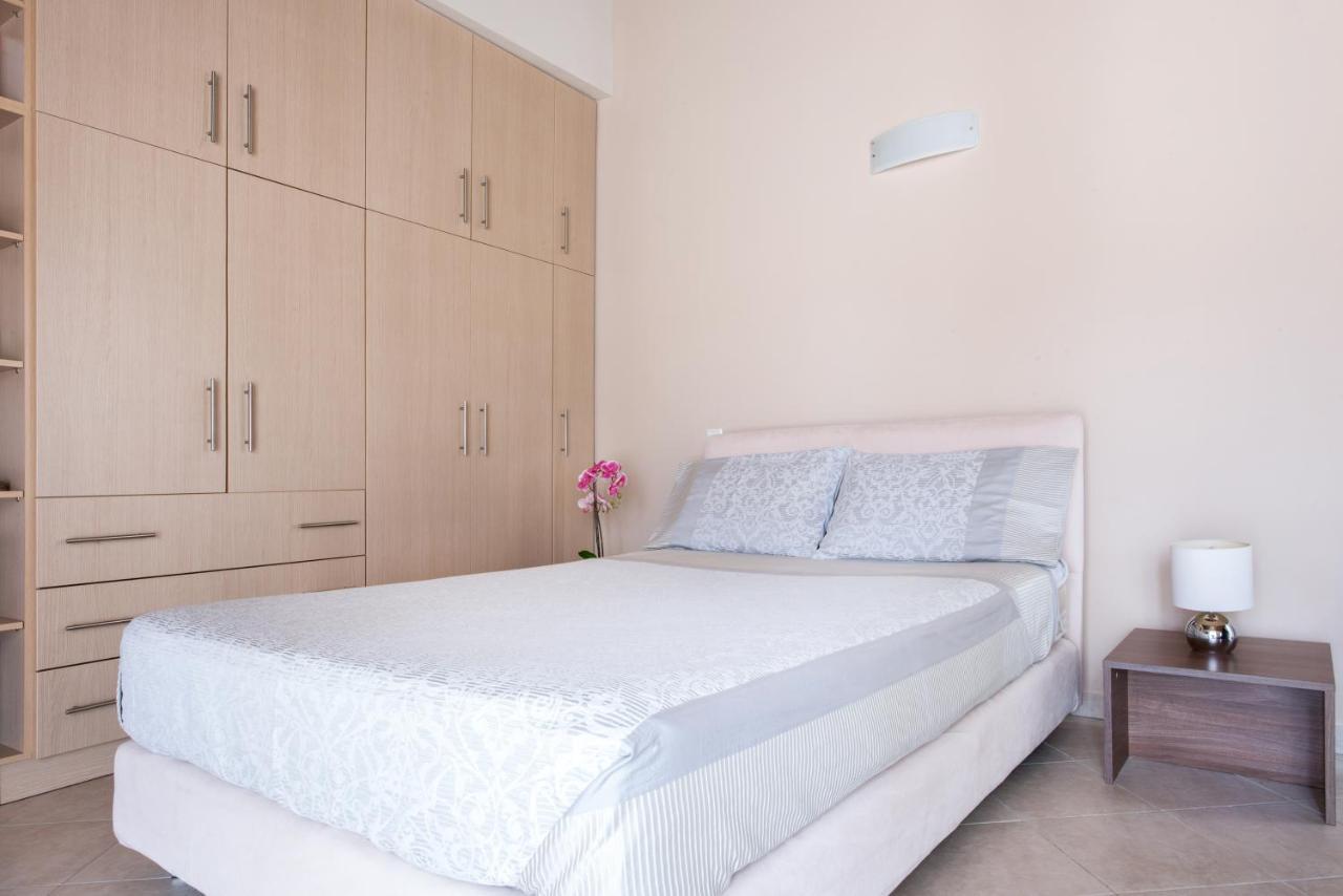Top Floor Modern Studio In Central Koropi Apartment Exterior photo